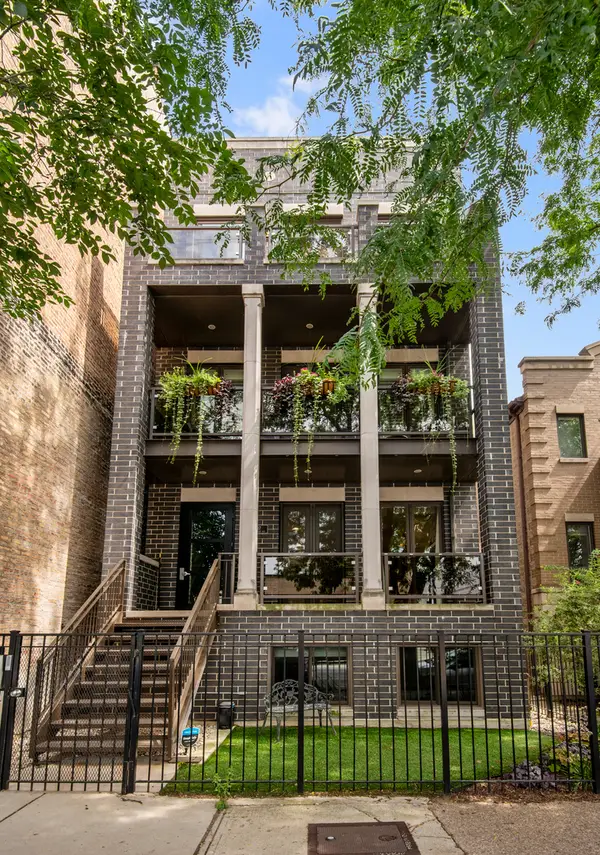 2147 N Southport Avenue #3, Chicago, IL 60614