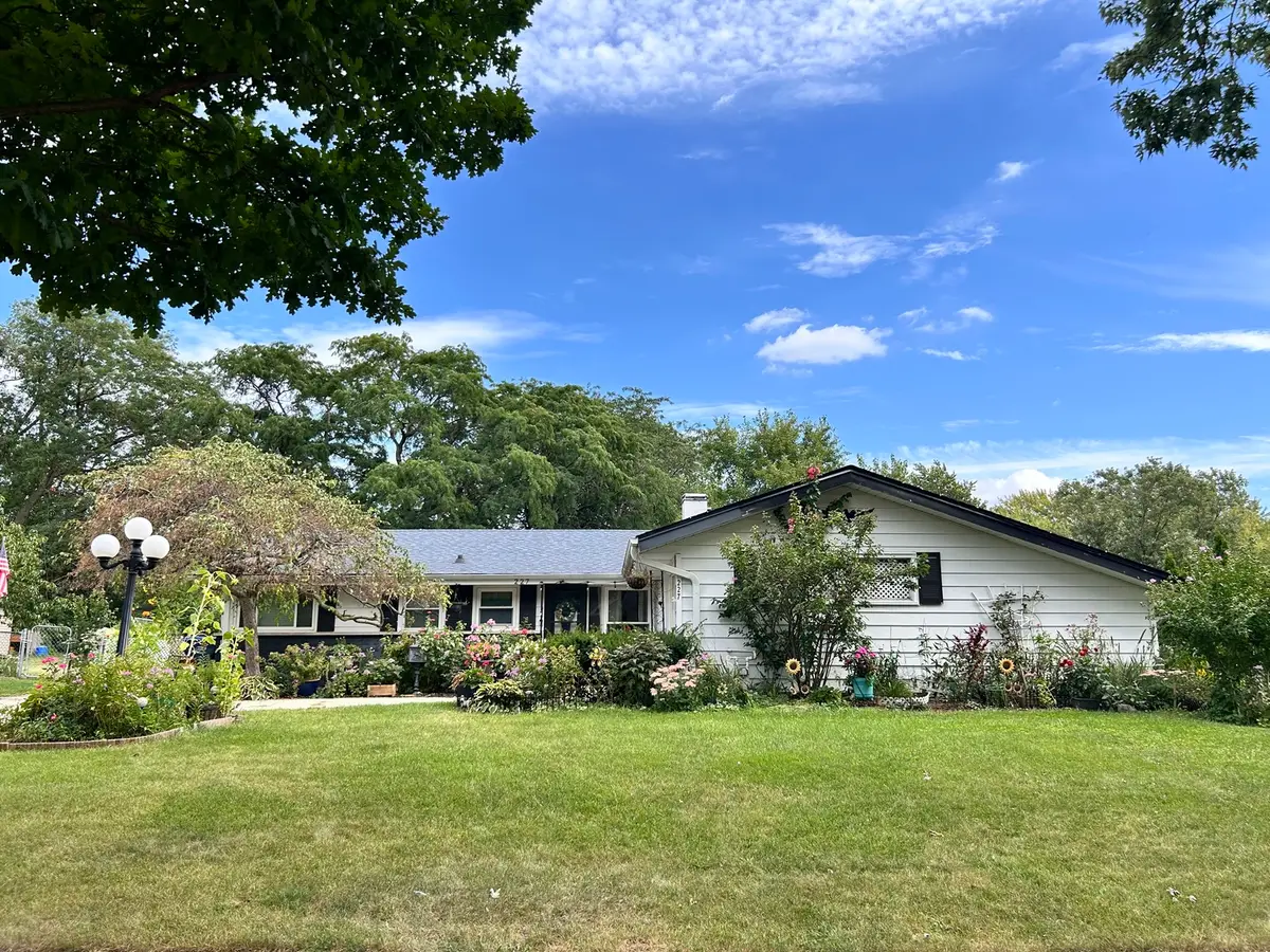 227 Wellesley Lane, Schaumburg, IL 60193 - #1