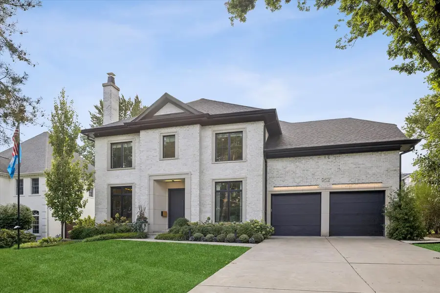 932 Allmen Avenue, Hinsdale, IL 60521 - #3