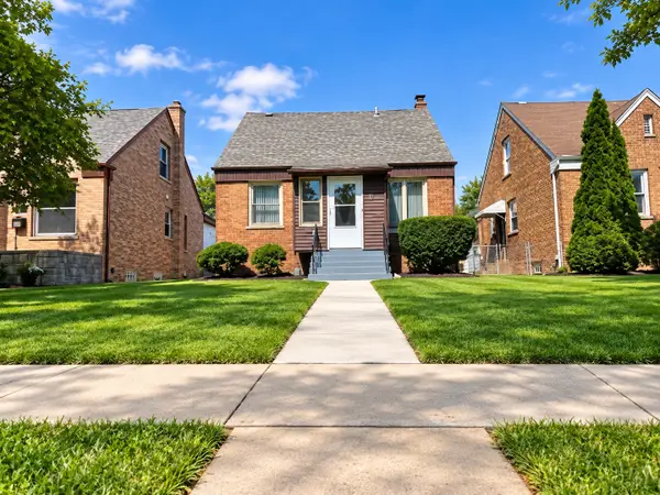 11346 S Avenue G Street, Chicago, IL 60617