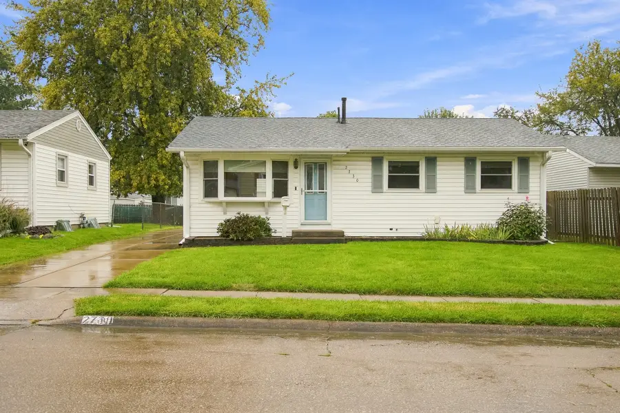 2730 N Gayman Avenue, Davenport, IA 52804 - #2