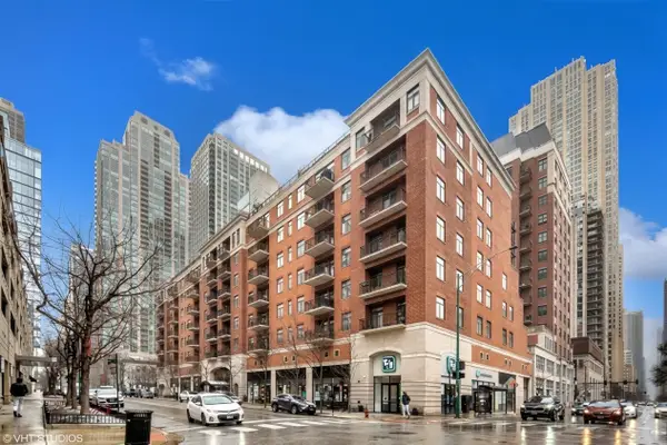 33 W Huron Street #805, Chicago, IL 60654
