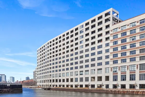 900 N Kingsbury Street #726, Chicago, IL 60610