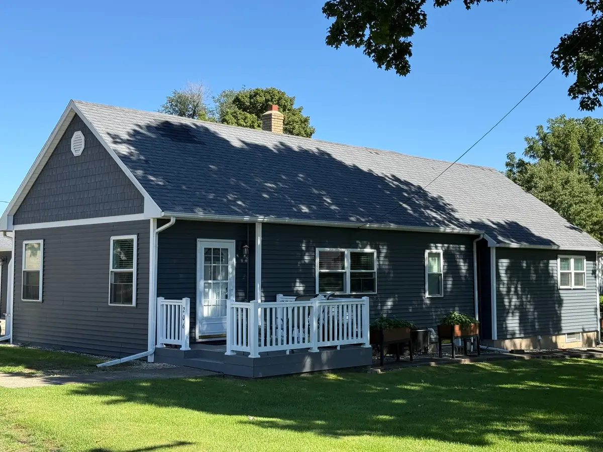 206 S 1st Street, Cherry, IL 61317 - #1