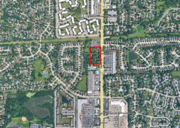 818-860 Roselle Road, Schaumburg, IL 60193