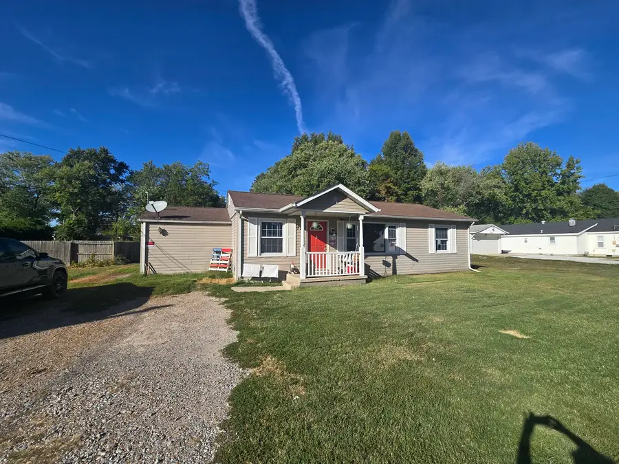 720 Airport Road, Mount Vernon, IL 62864 - #3