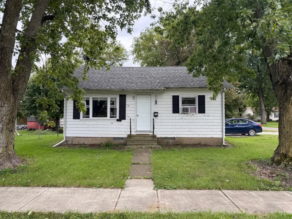 314 W Second Street, Gilman, IL 60938 - #1