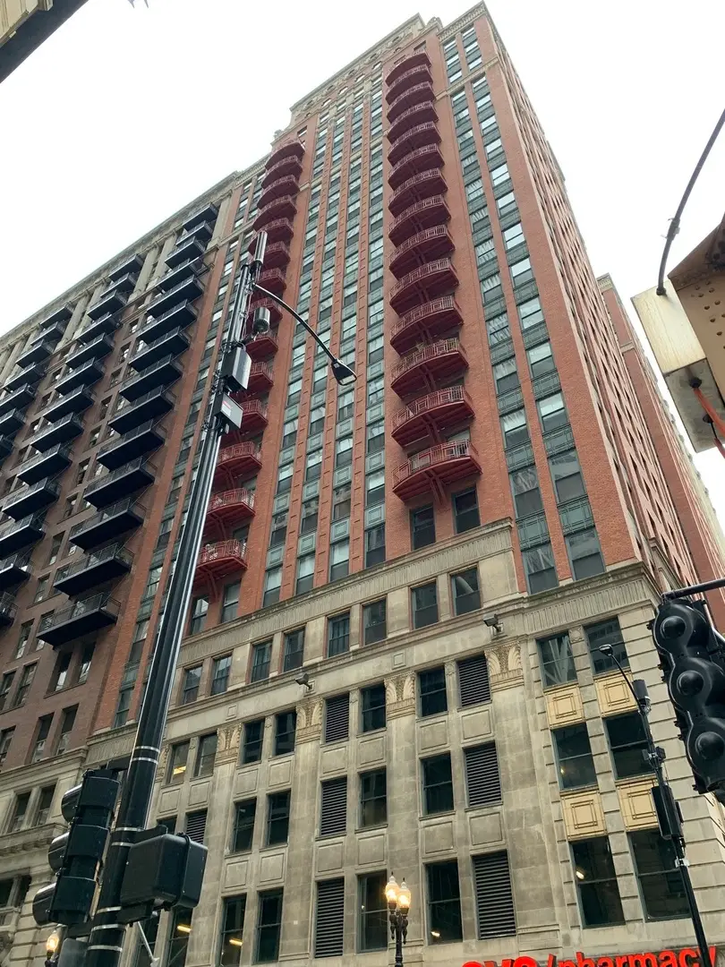 208 W Washington Street #1403, Chicago, IL 60606 - #1