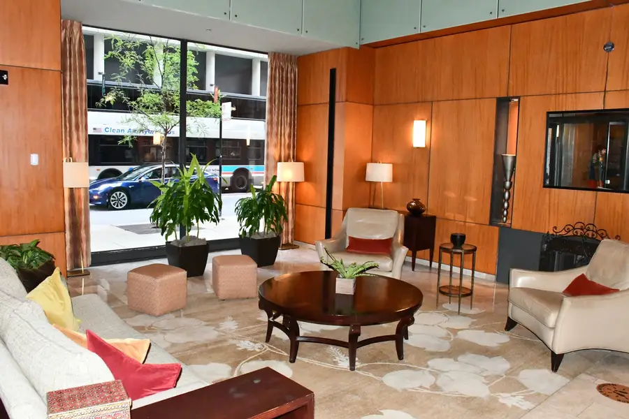 208 W Washington Street #1403, Chicago, IL 60606 - #2