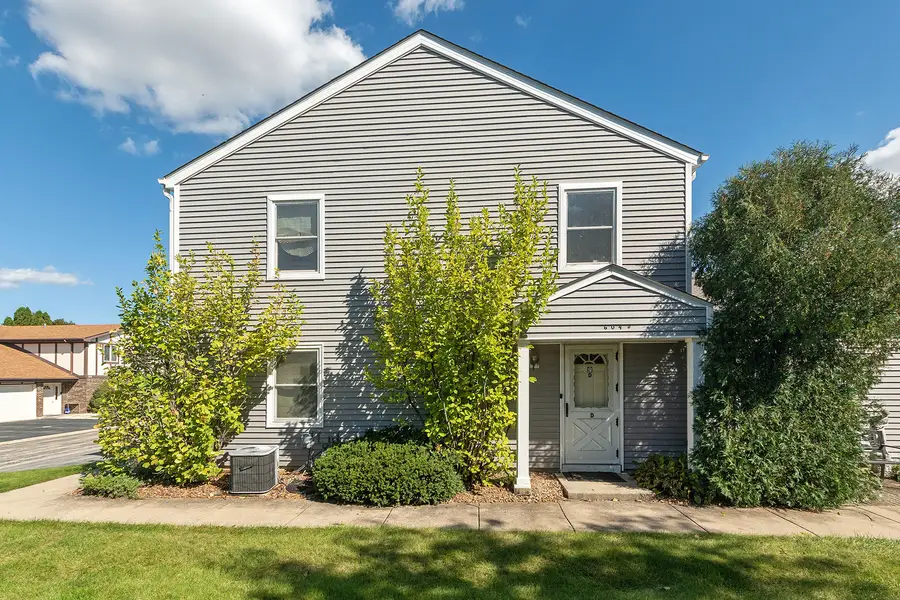 604 Waverly Court #D, New Lenox, IL 60451 - #2