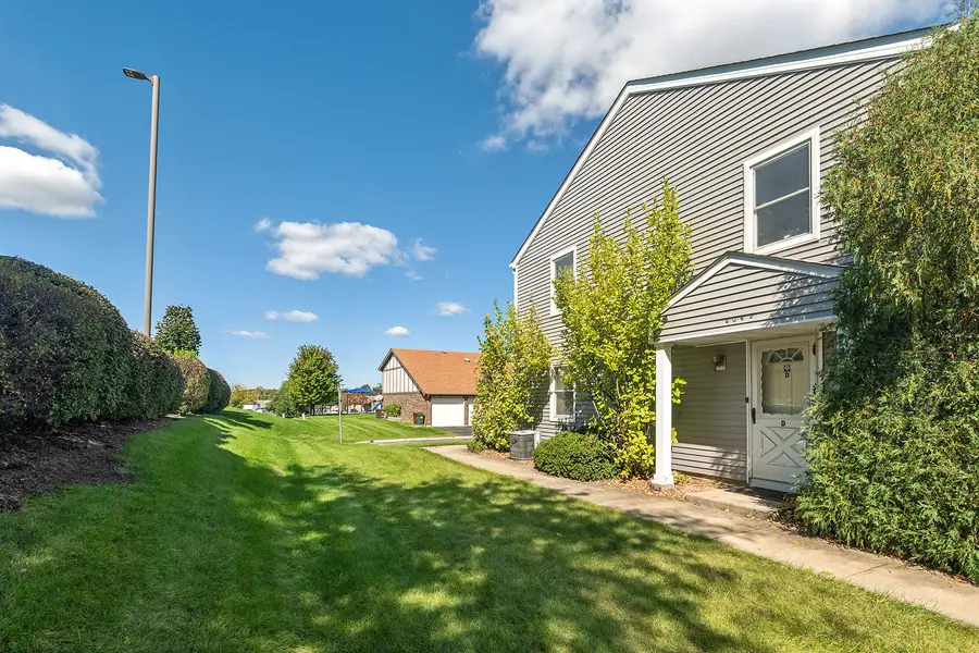 604 Waverly Court #D, New Lenox, IL 60451 - #3