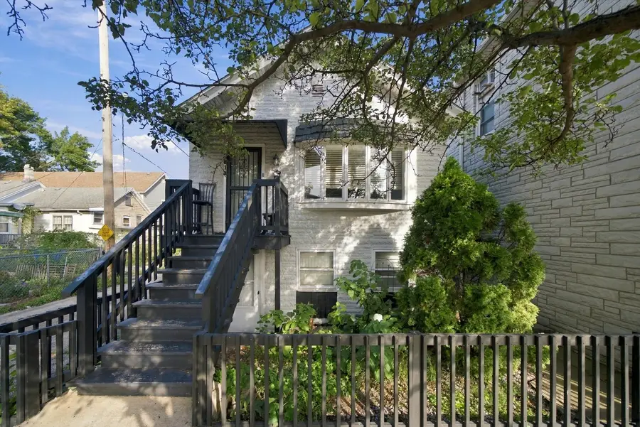 2813 S Shields Avenue, Chicago, IL 60616 - #2