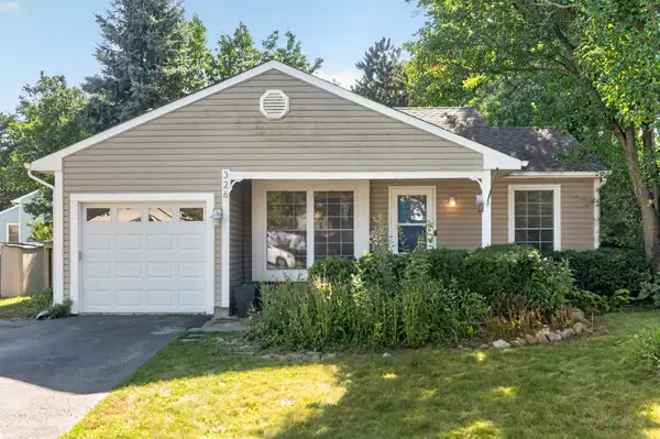 326 Danbury Drive, Naperville, IL 60565