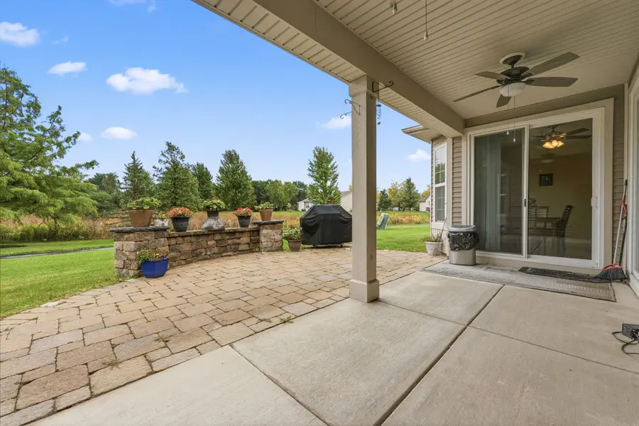 609 Tuscan View, Elgin, IL 60124 - #3