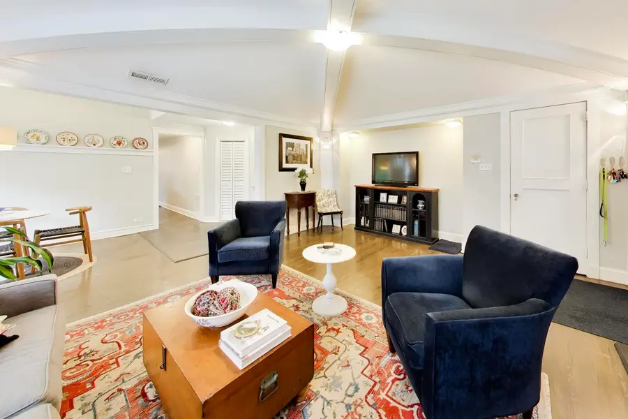 955 W Carmen Avenue #2B, Chicago, IL 60640 - #3