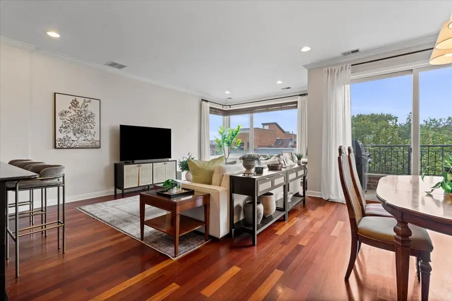 929 N Damen Avenue #3, Chicago, IL 60622 - #3
