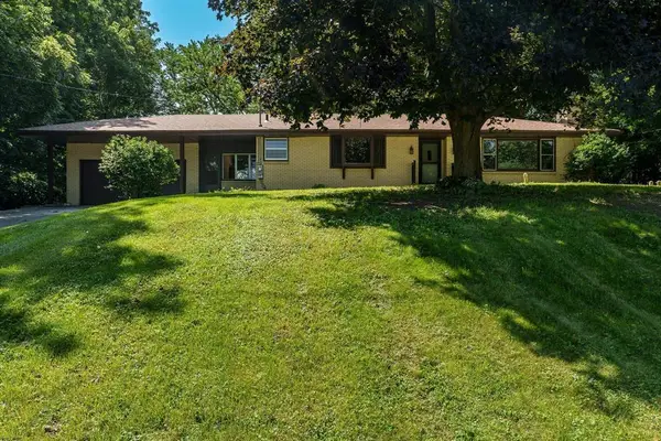 5094 Safford Boulevard, Rockford, IL 61101