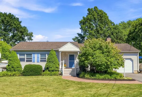 1035 Theresa Drive, Mattituck,  11952