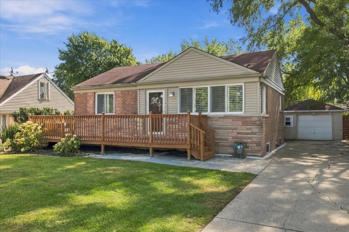 2037 E Touhy Avenue, Des Plaines, IL 60018 - #1
