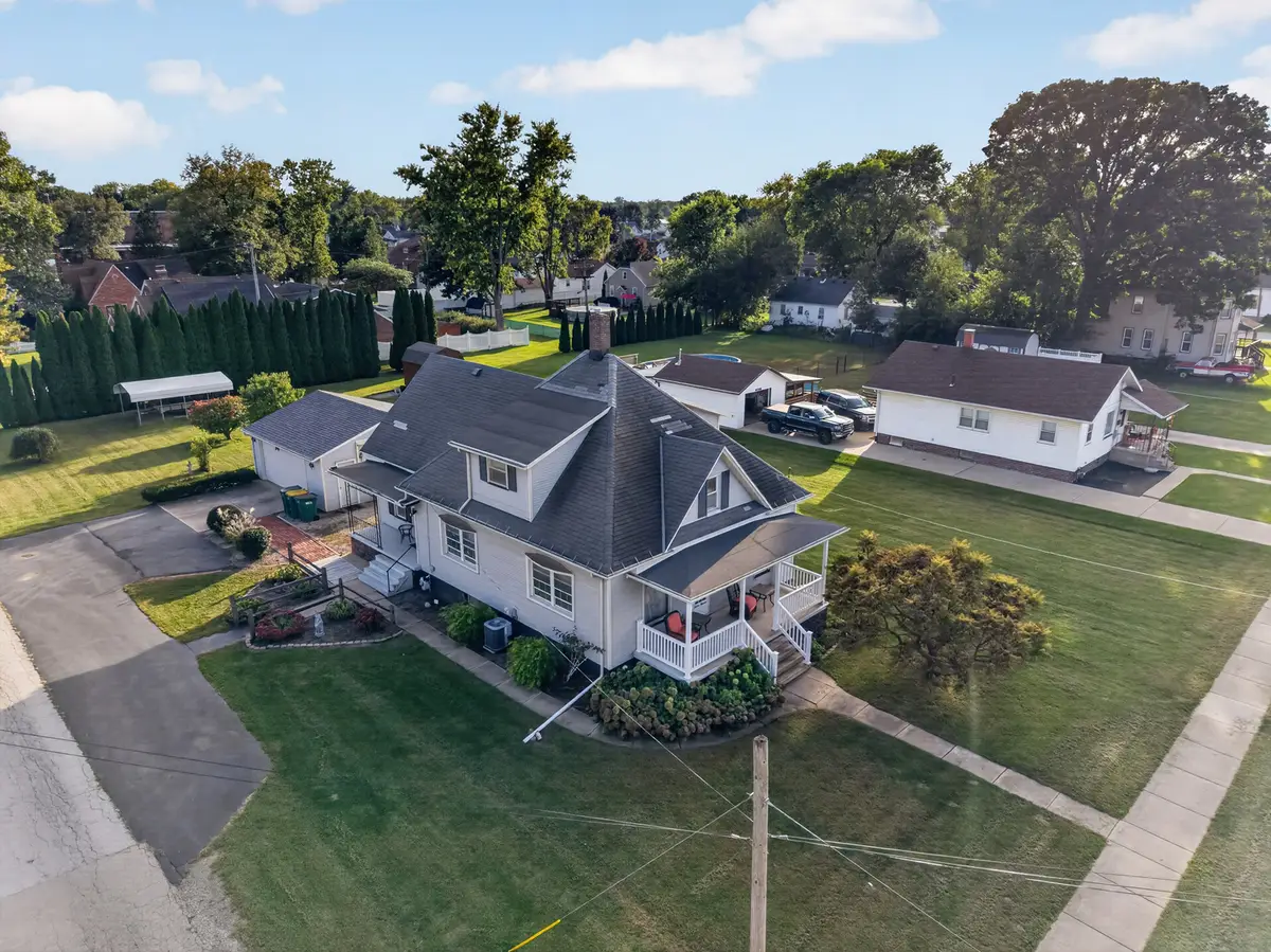 1211 E Broadway Street, Streator, IL 61364 - #1