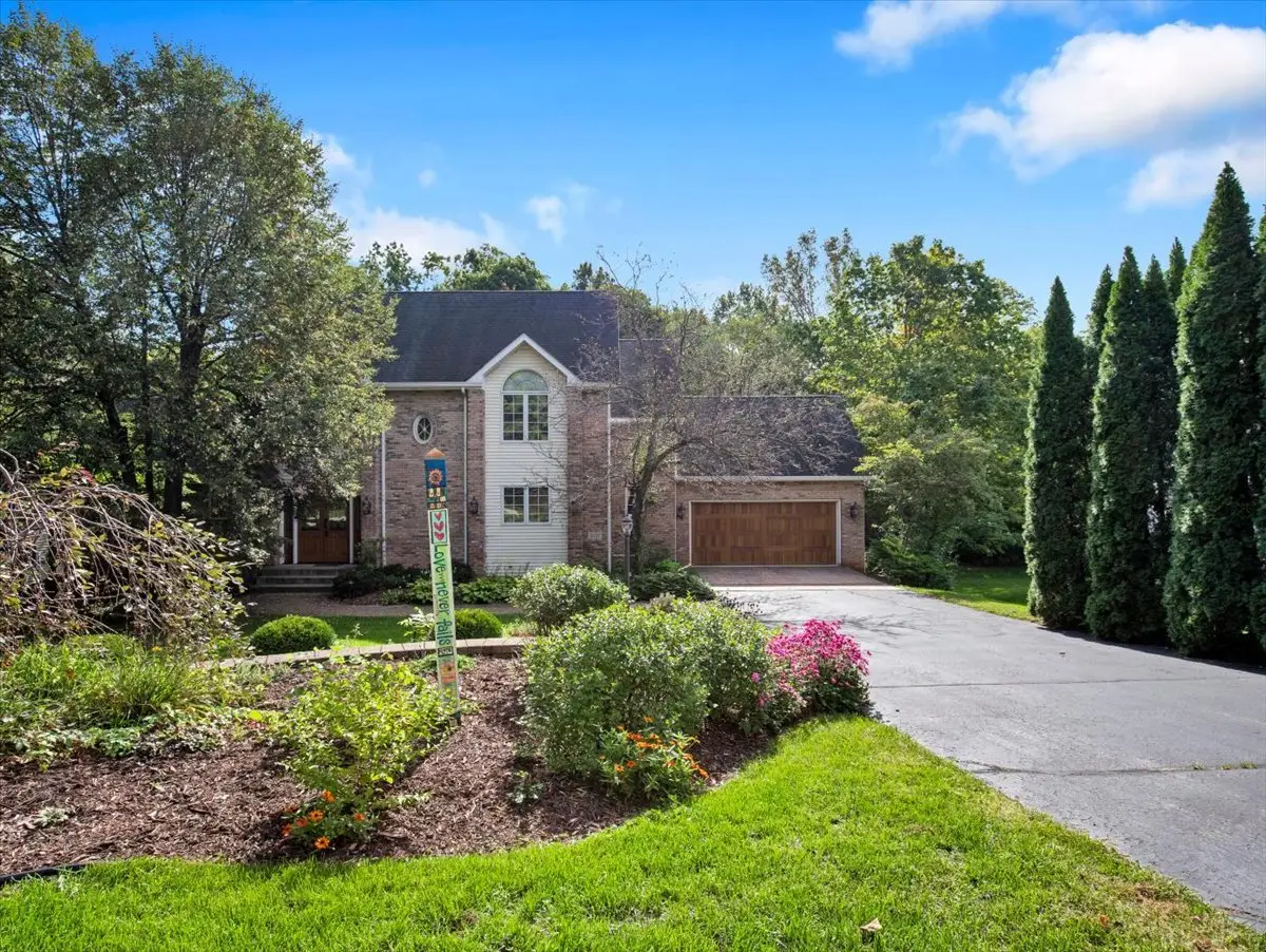 5131 Regents Park Road, Rockford, IL 61107 - #1