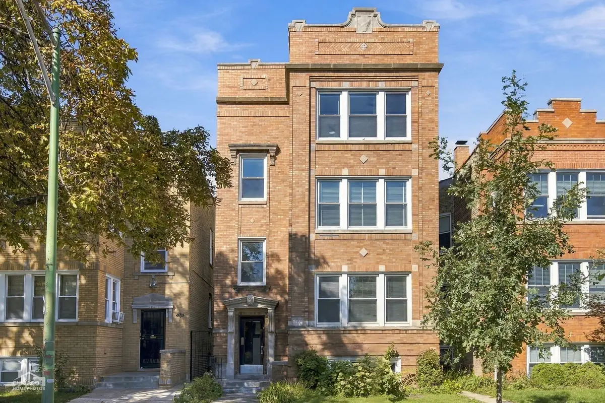 3046 N Davlin Court, Chicago, IL 60618 - #1