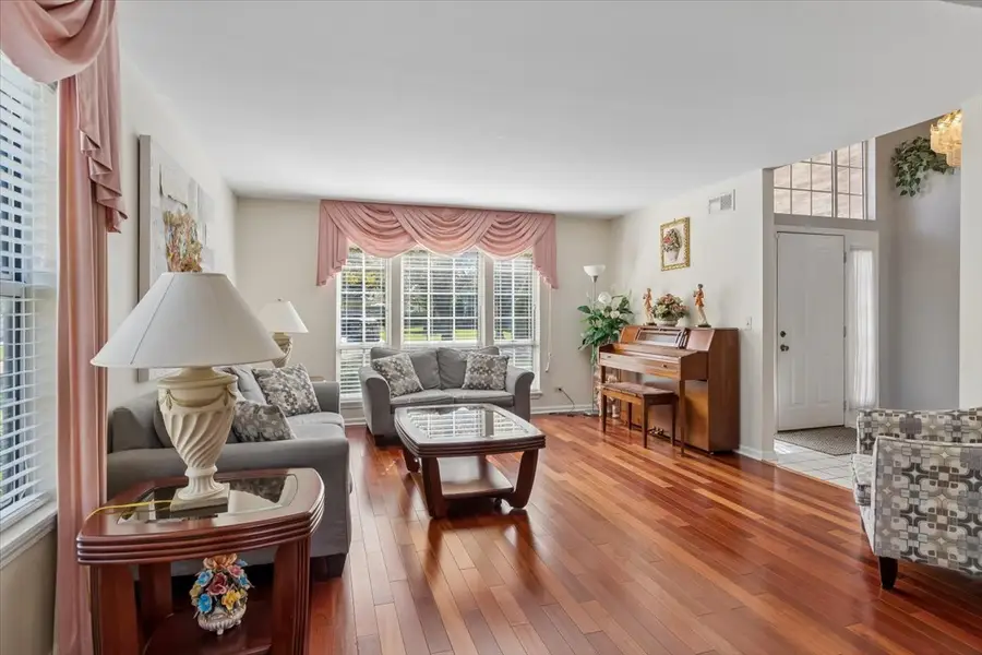 925 Brompton Circle, Bolingbrook, IL 60440 - #2