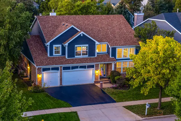 568 Crooked Stick Court, Vernon Hills, IL 60061