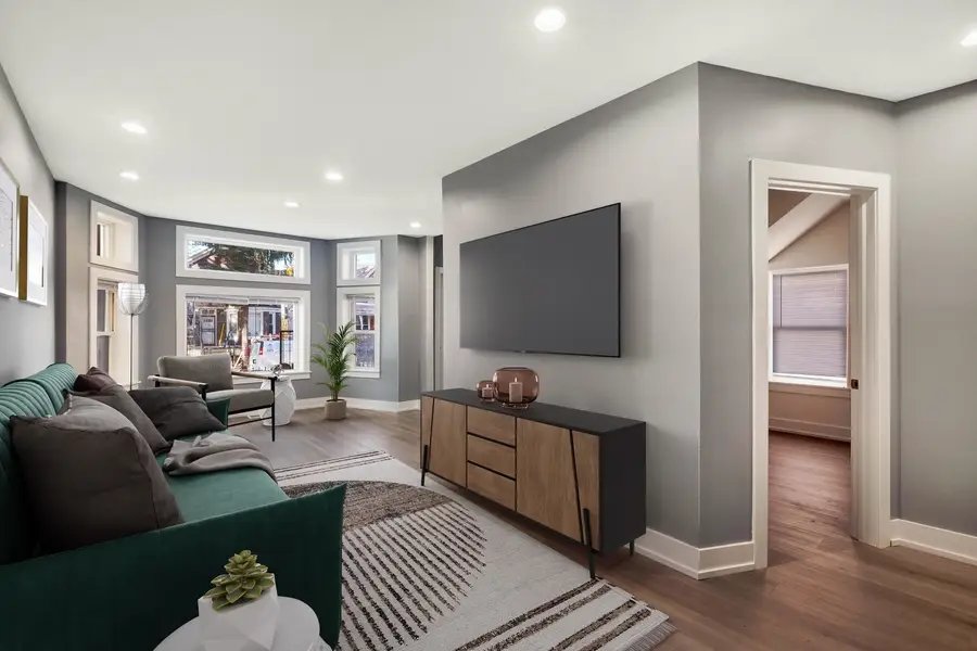 631 N Monticello Avenue, Chicago, IL 60624 - #3