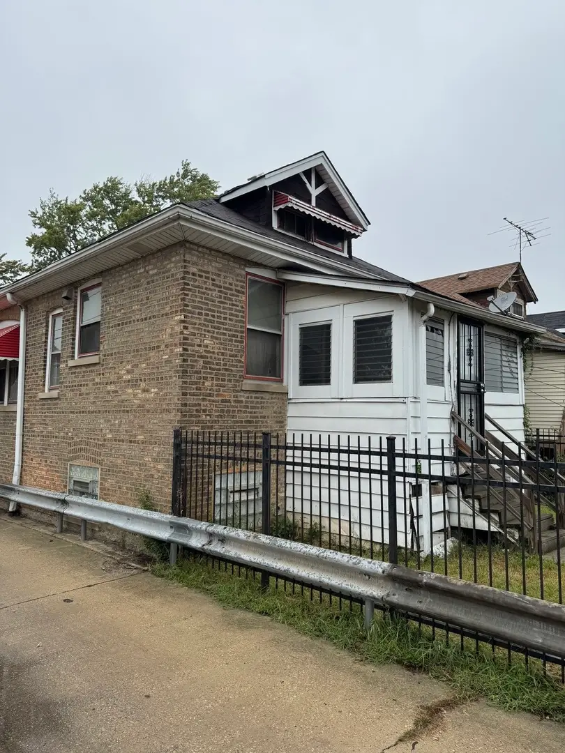 8641 S May Street, Chicago, IL 60620 - #3