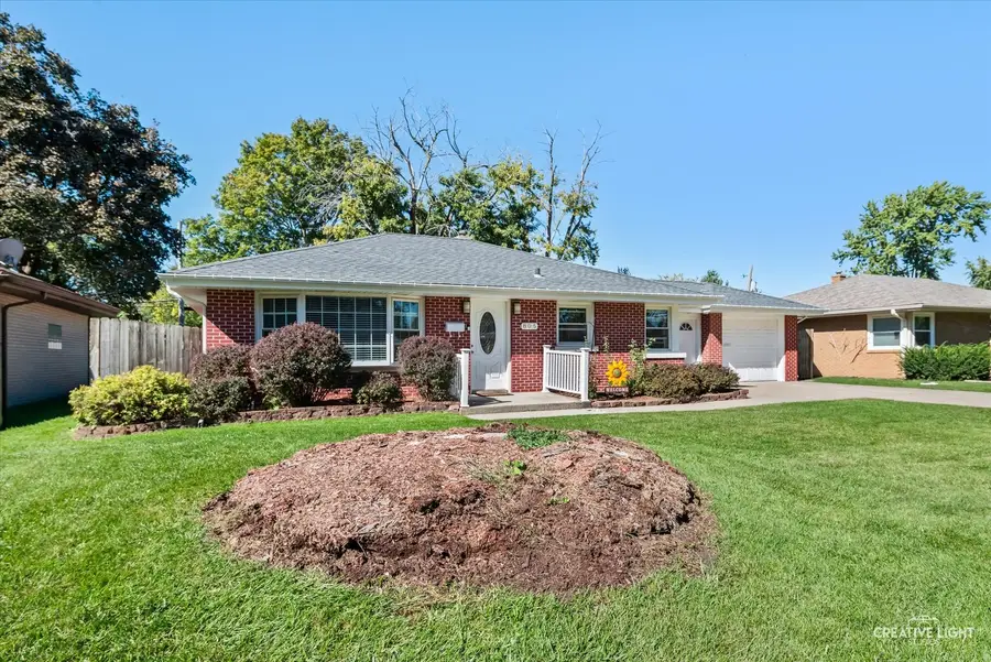 805 Alann Drive, Joliet, IL 60435 - #2