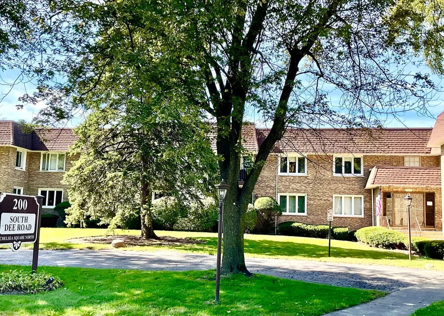 200 S Dee Road #1A, Park Ridge, IL 60068 - #2