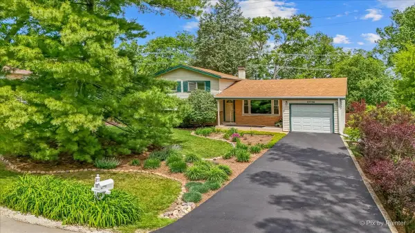 23W328 Great Western Avenue, Glen Ellyn, IL 60137