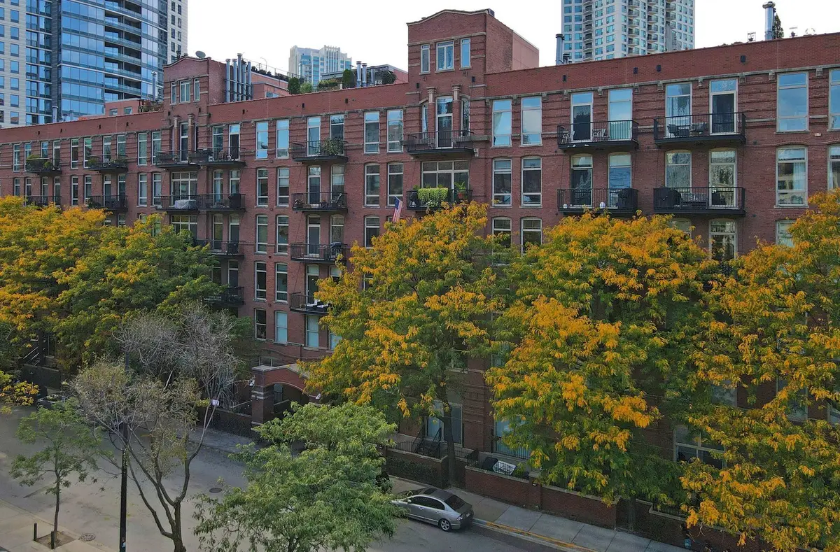 550 N Kingsbury Street #205, Chicago, IL 60654 - #1