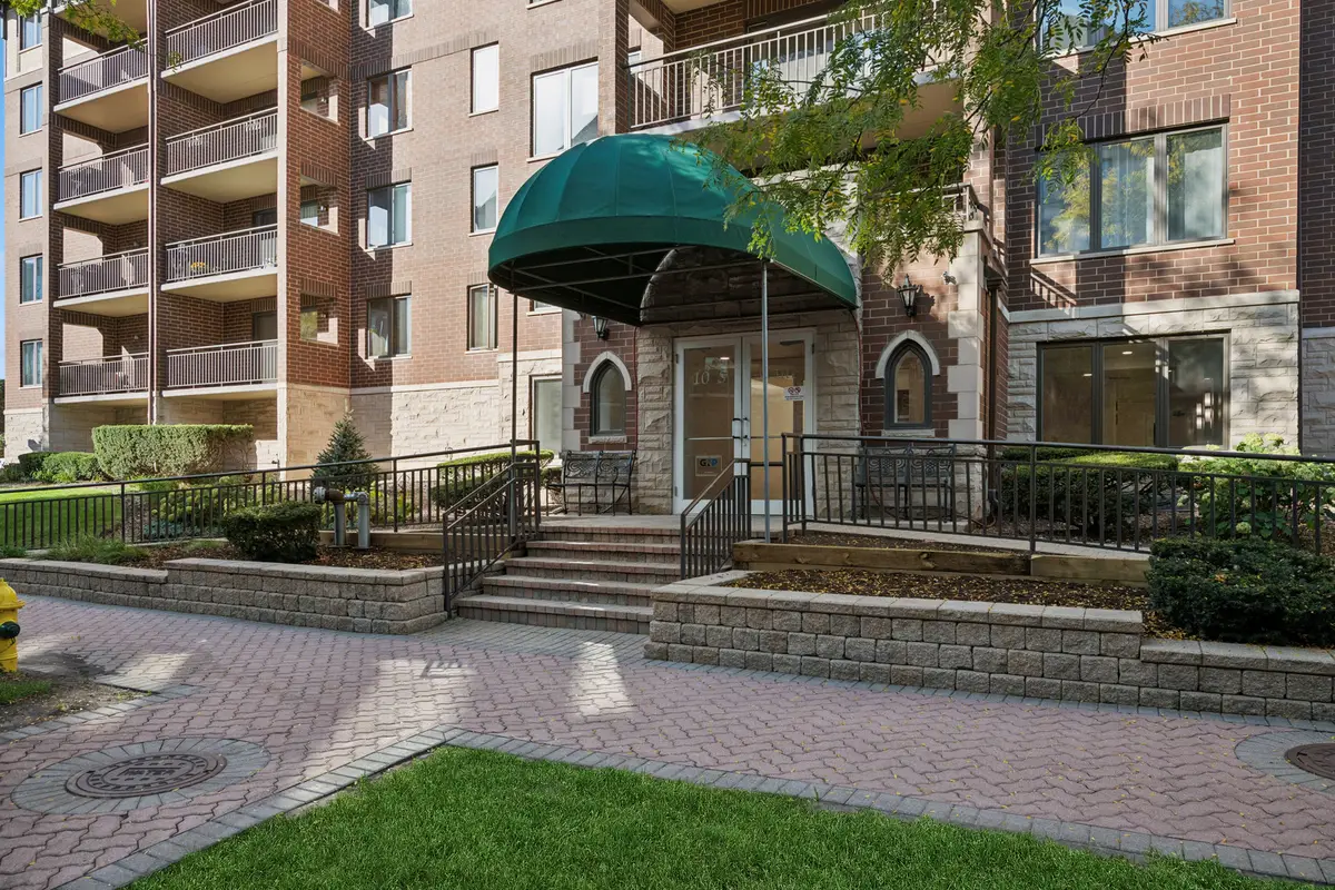10 S Wille Street #309, Mount Prospect, IL 60056 - #1