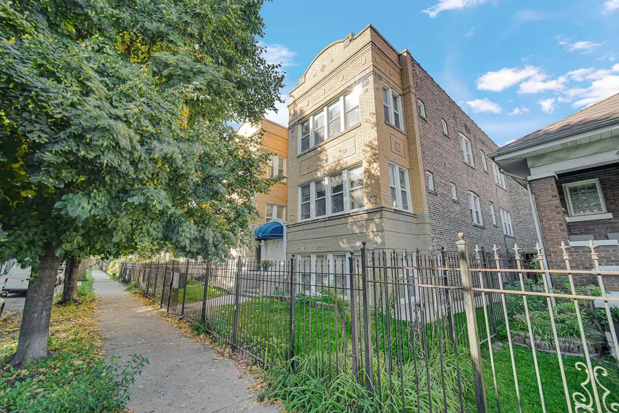 4112 W George Street W #2W, Chicago, IL 60641 - #3