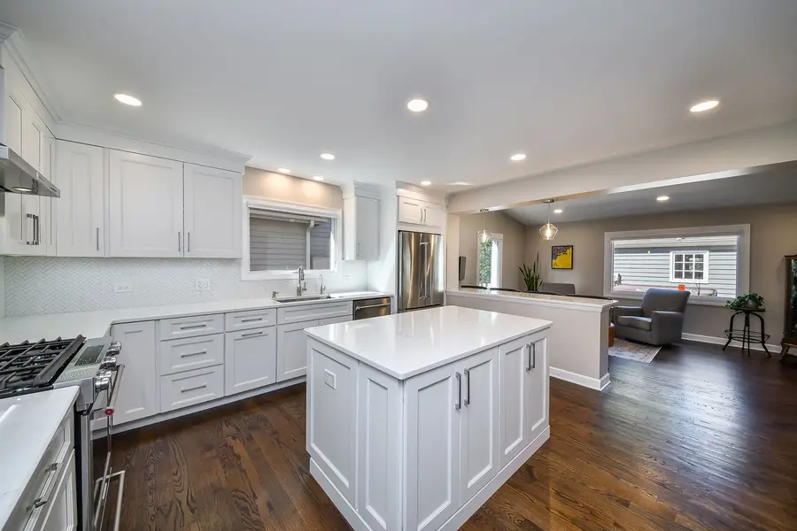 196 Kenilworth Avenue, Glen Ellyn, IL 60137 - #2