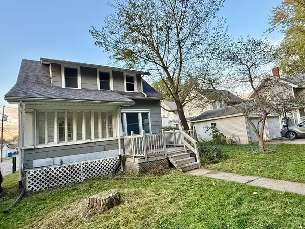 4519 5th Avenue, Rock Island, IL 61201