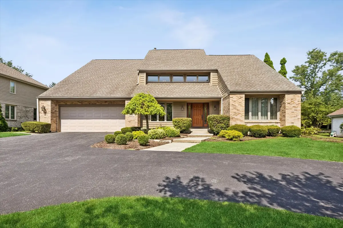 453 81st Street, Burr Ridge, IL 60527 - #1