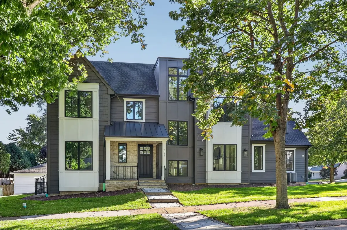 601 S Stough Street, Hinsdale, IL 60521 - #1