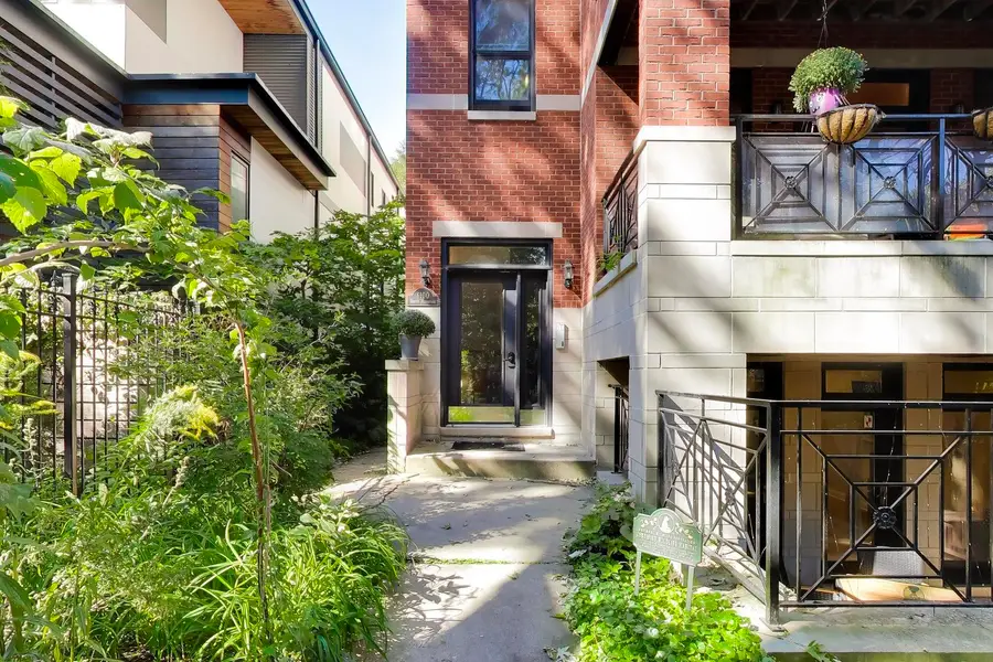 6100 N Hermitage Avenue #G, Chicago, IL 60660 - #2