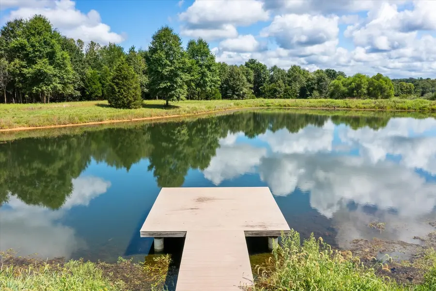7202 River Road, Iuka, IL 62849 - #2