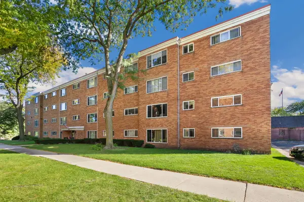 6220 N Ridge Avenue #S208, Chicago, IL 60660