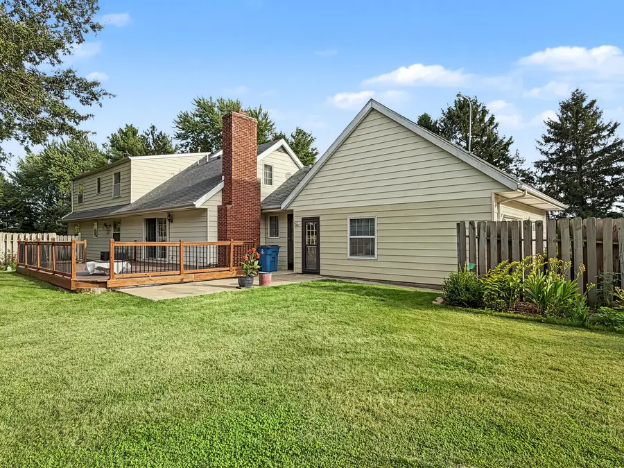 2016 E 2100 North Road, Watseka, IL 60970 - #2