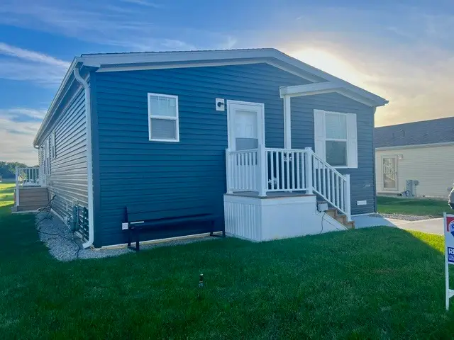 23649 W Lakepoint Drive, Channahon, IL 60410 - #1