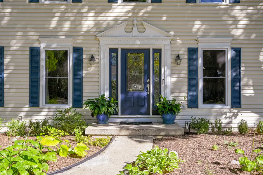163 Stonegate Court, Glen Ellyn, IL 60137 - #2