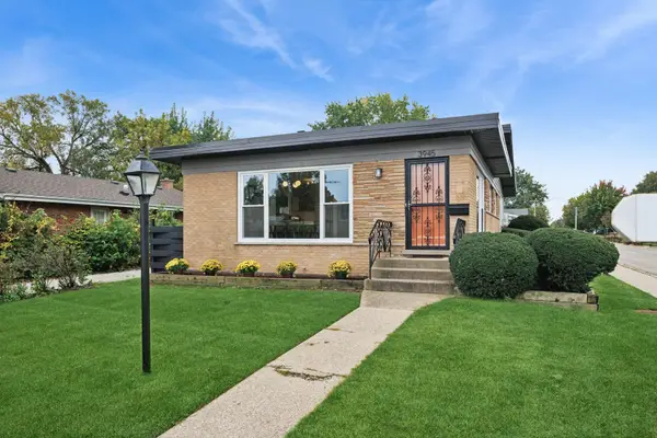 3945 Birchwood Avenue, Skokie, IL 60076