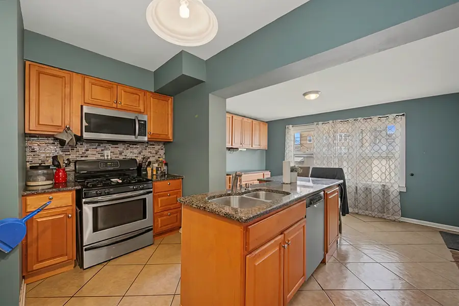 4226 W Haddon Avenue, Chicago, IL 60651 - #2