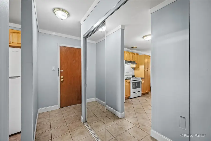 2632 N Windsor Drive #102, Arlington Heights, IL 60004 - #2