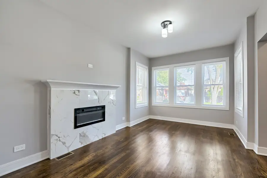 7522 S Carpenter Street, Chicago, IL 60620 - #2